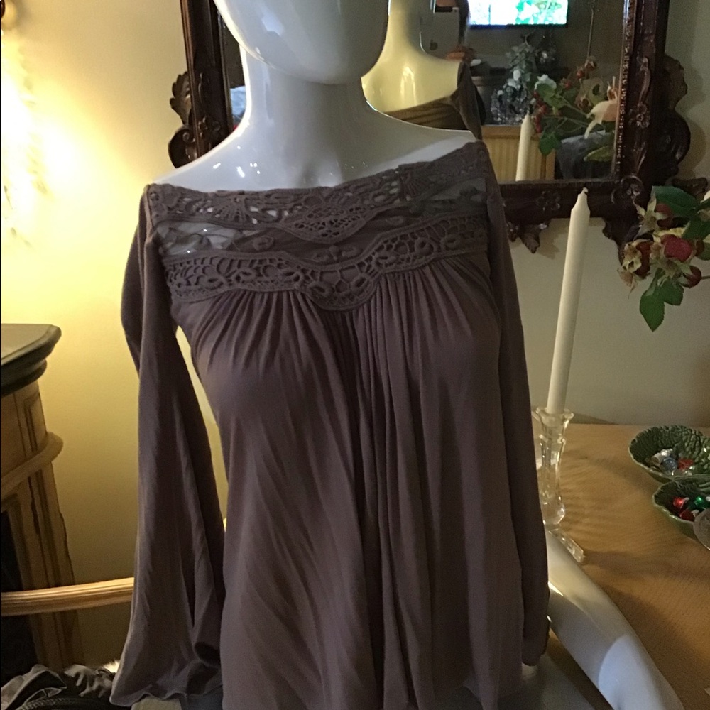 Sky tan top